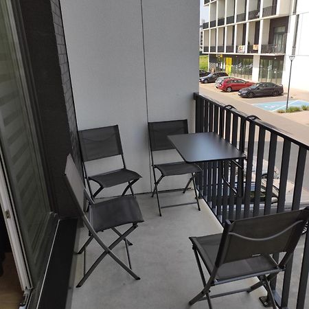 Apartament Airport Vratislav Exteriér fotografie