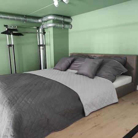 Apartament Airport Vratislav Pokoj fotografie